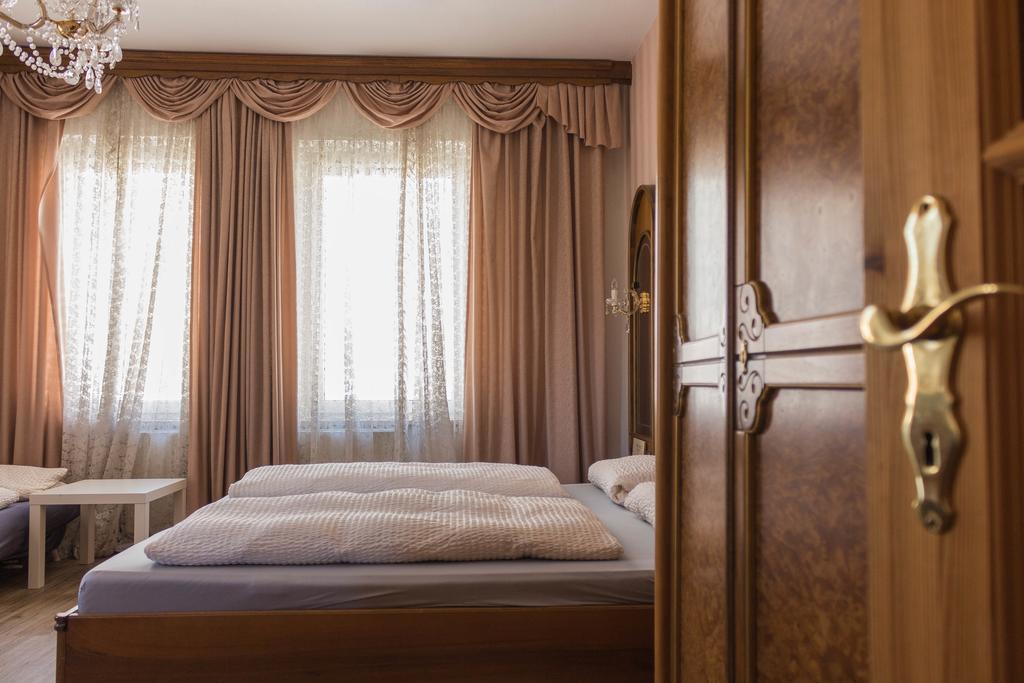 Hotel Five Seasons Fürth Extérieur photo